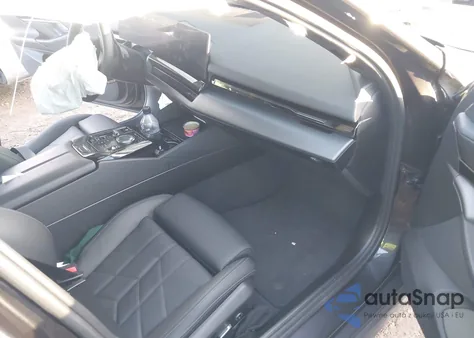 2024 BMW 530I xDrive z USA, uszkodzony, nr VIN WBA53FJ07RCS70432